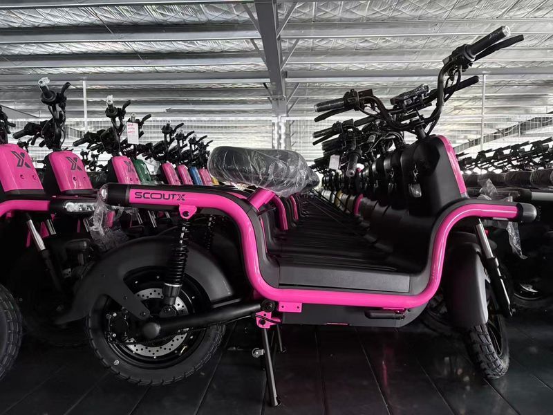 Електроскутер ScoutX U1s 120 км 1500 Вт рожевий scoutx-u1s-pink фото